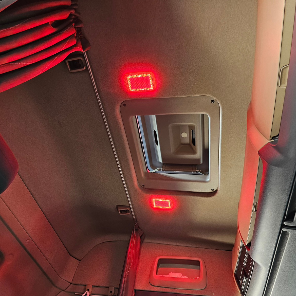 Scania R,P,G-Series Dual Colour Interior LED Lights (2004-2016)