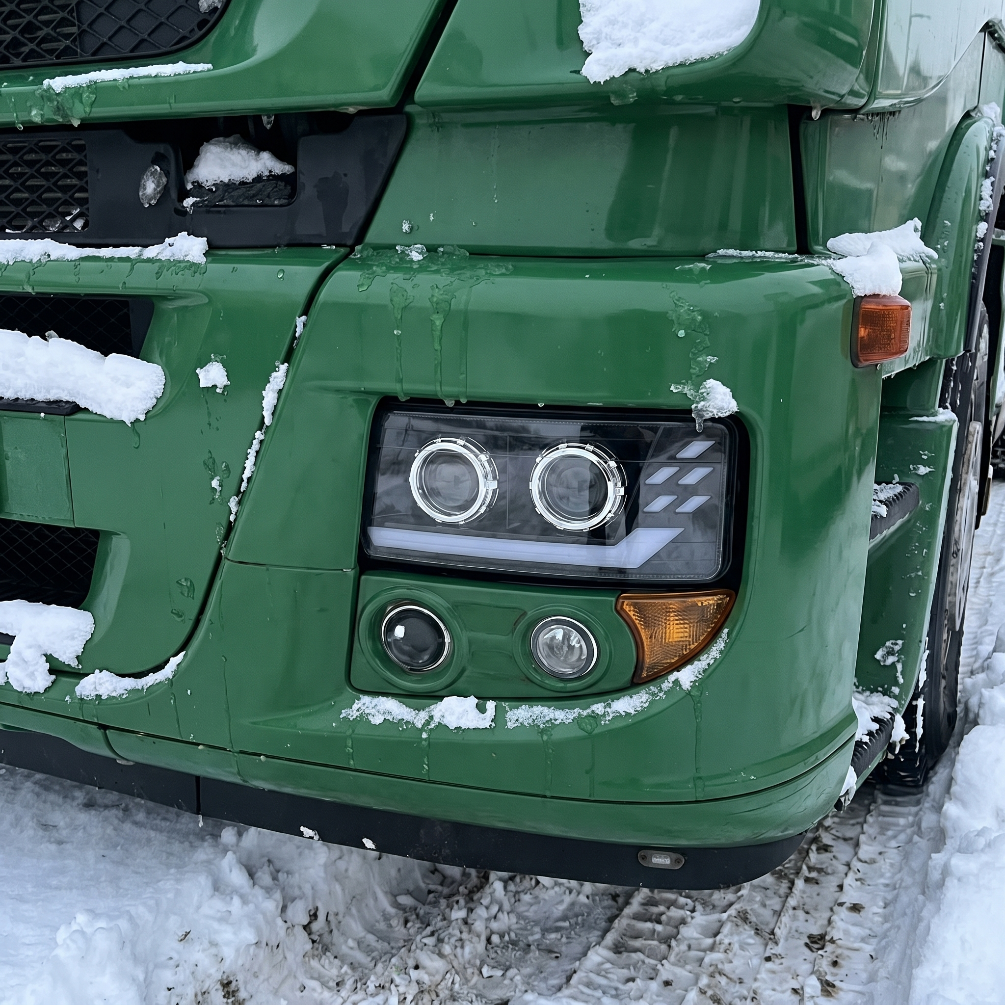 Iveco Stral LED Headlights