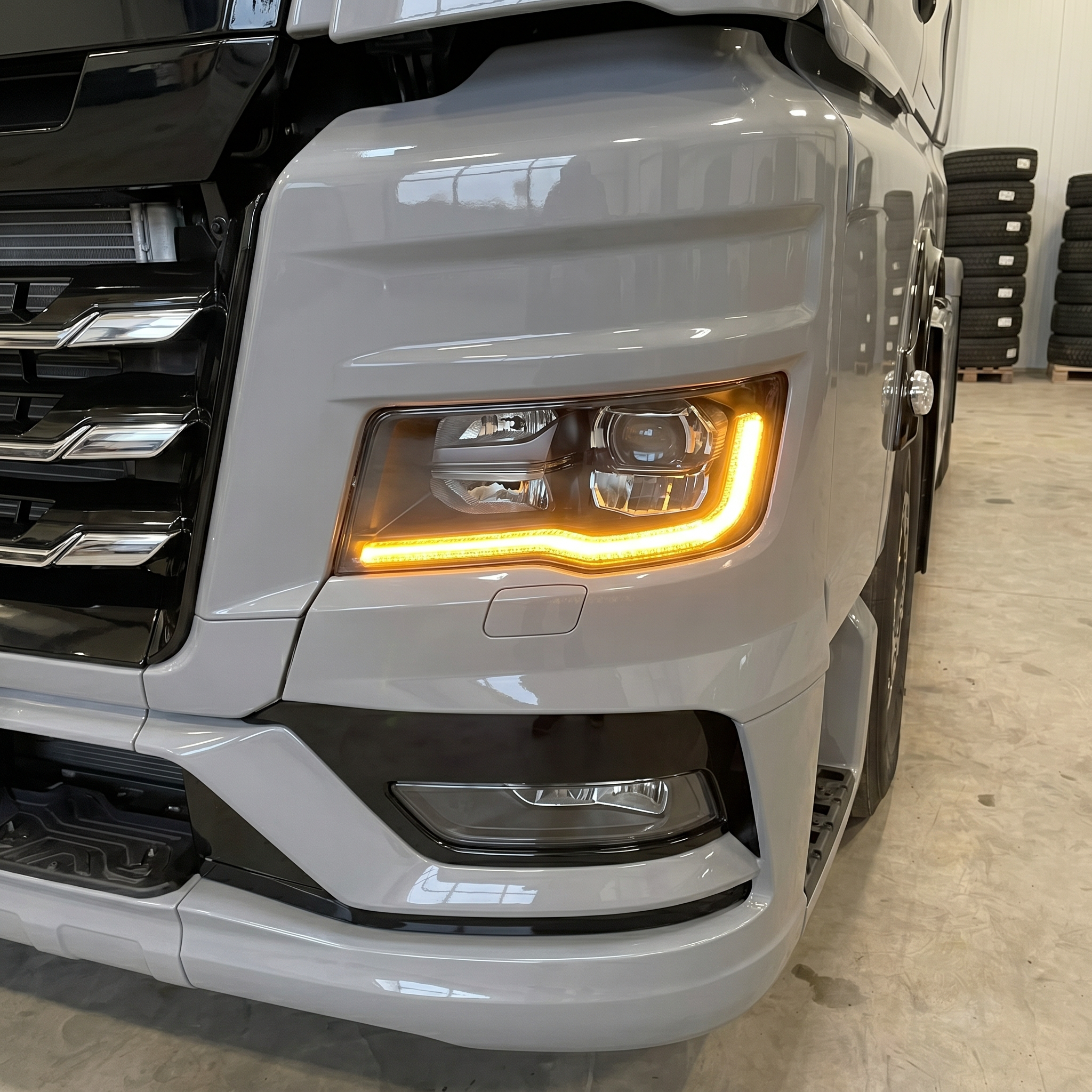 MAN TG Series DRL Conversion Kit (Amber) (2020+)