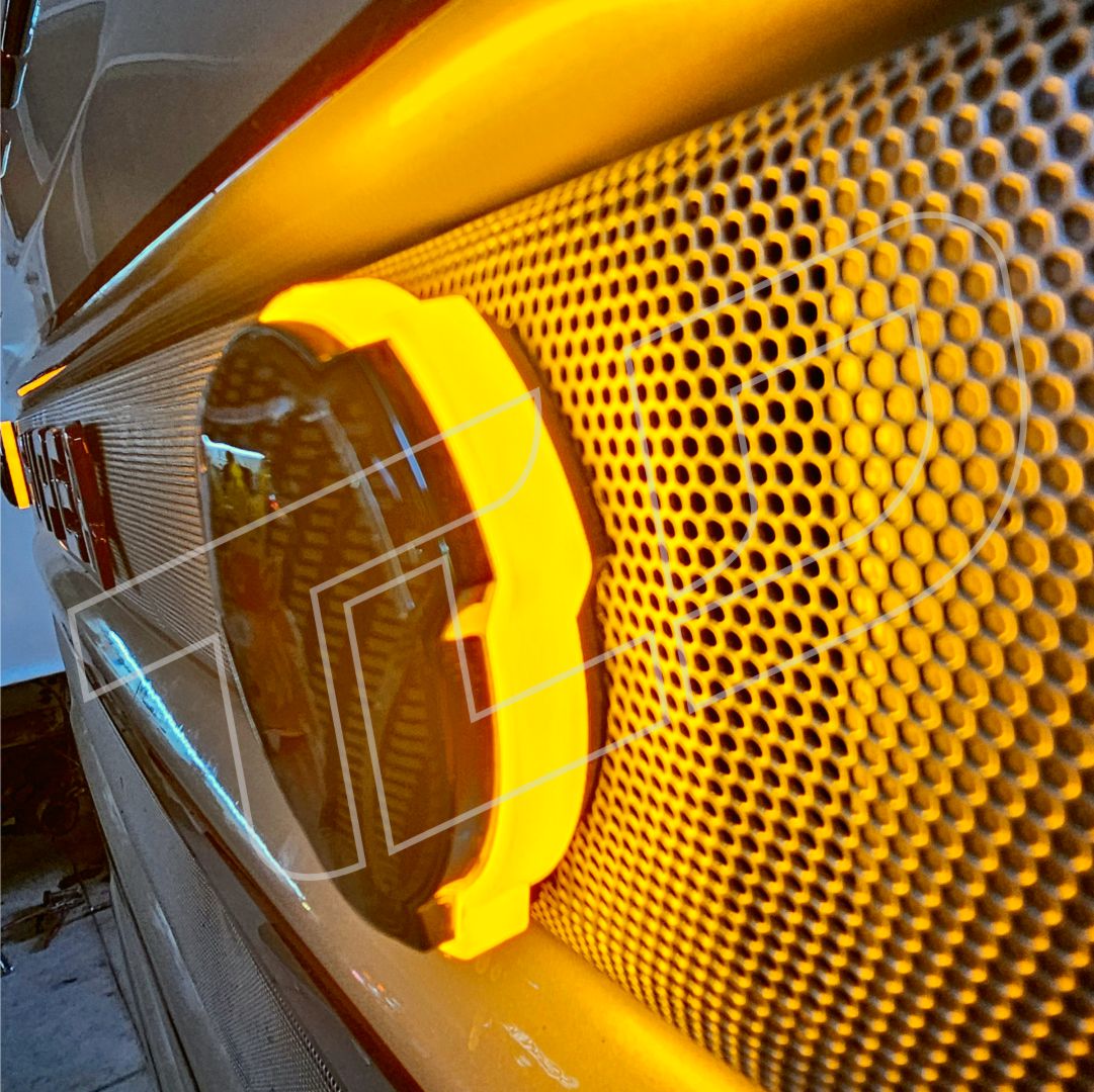 Illuminated Grill Emblem – Frosted LED Base