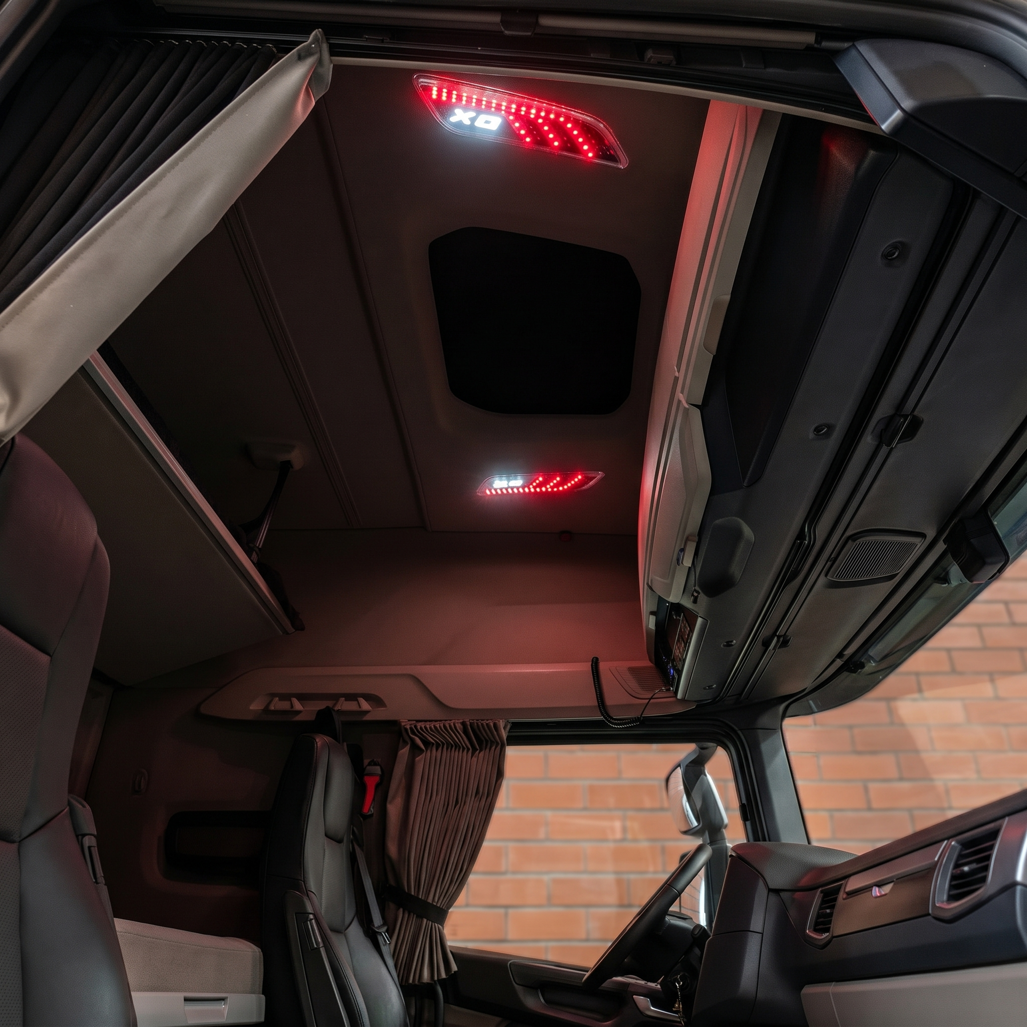 DAF XG/XF Dual Color Interior Lights (2021+)