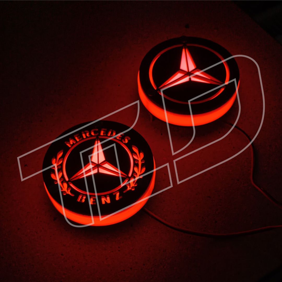 |TLD| Mercedes illuminated badge (8cm)