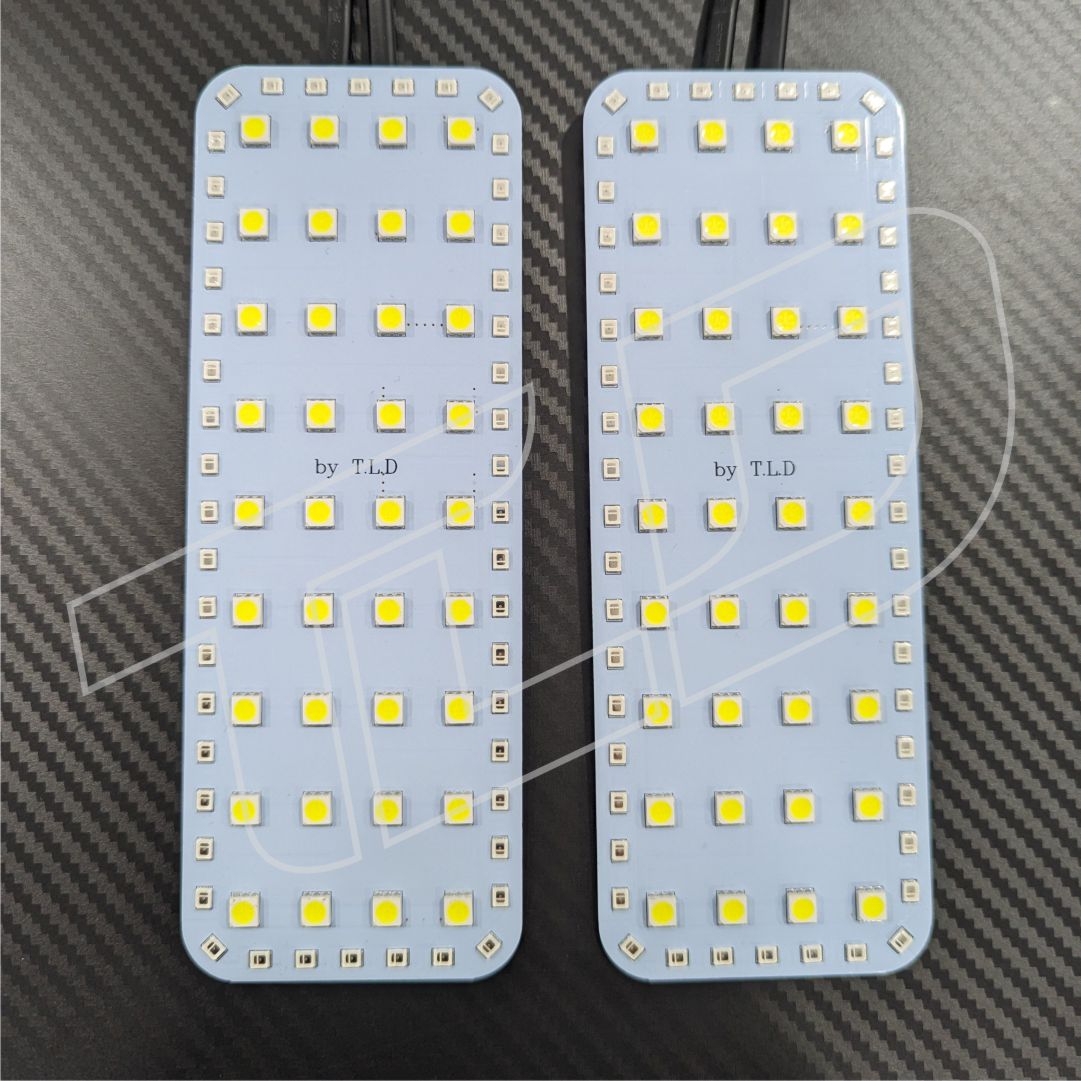 Volvo V5 Dual Colour interior lights (2020+ models)