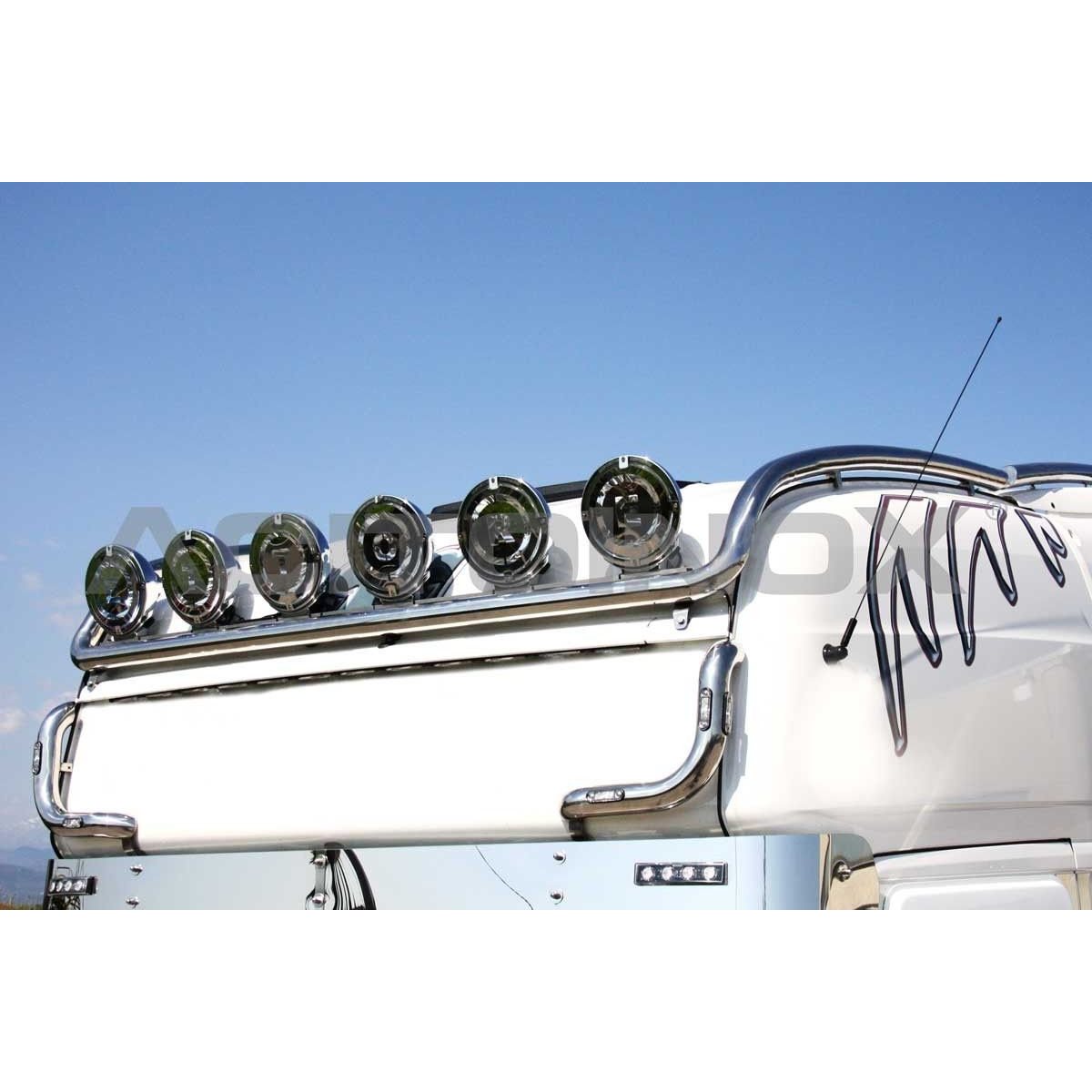 Scania (144/164/R1/R2) roof light bar (Top Line) (Long)