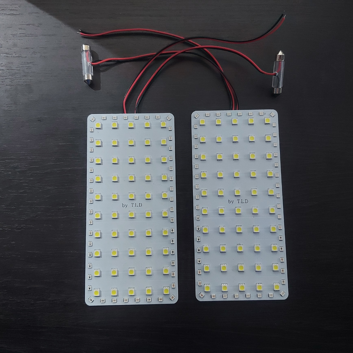 Volvo V4 Dual Colour interior lights (White/Red)