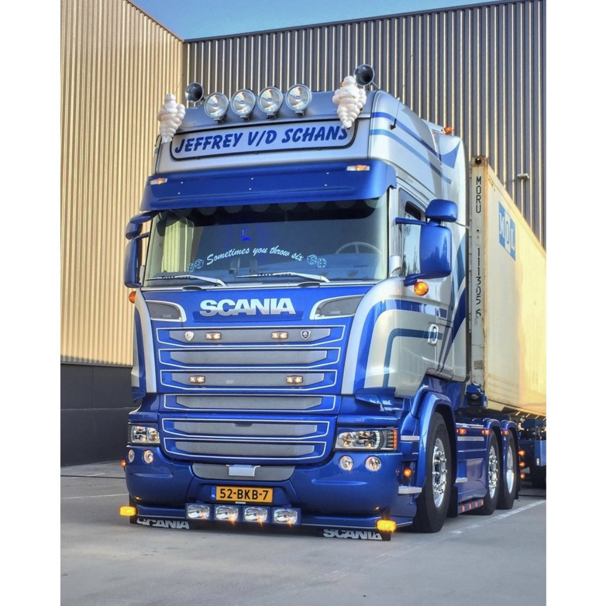 Scania R1/R2/R3 Sunvisor (Old School Look)