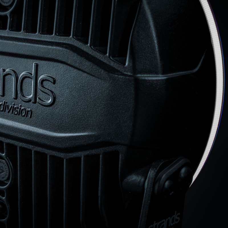 [STRANDS] FIREFLY PRO DRIVING LIGHT 9″