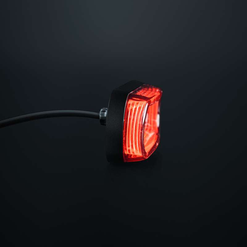 [STRANDS] FOR9T GRAVITY RED POSITION LIGHT