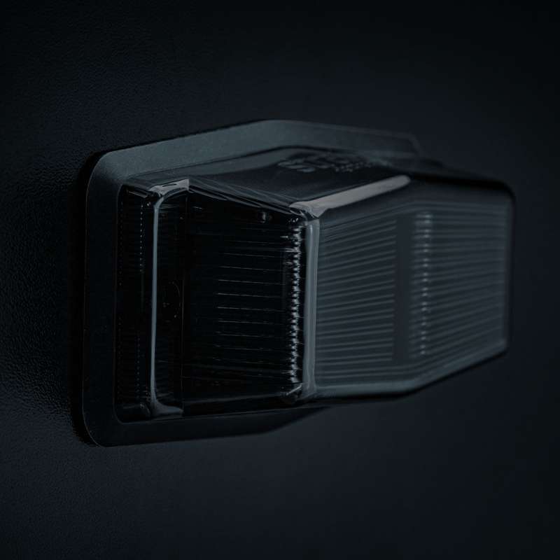 [STRANDS] IZE LED BLACK BULLET DOUBLE BURNER DUO