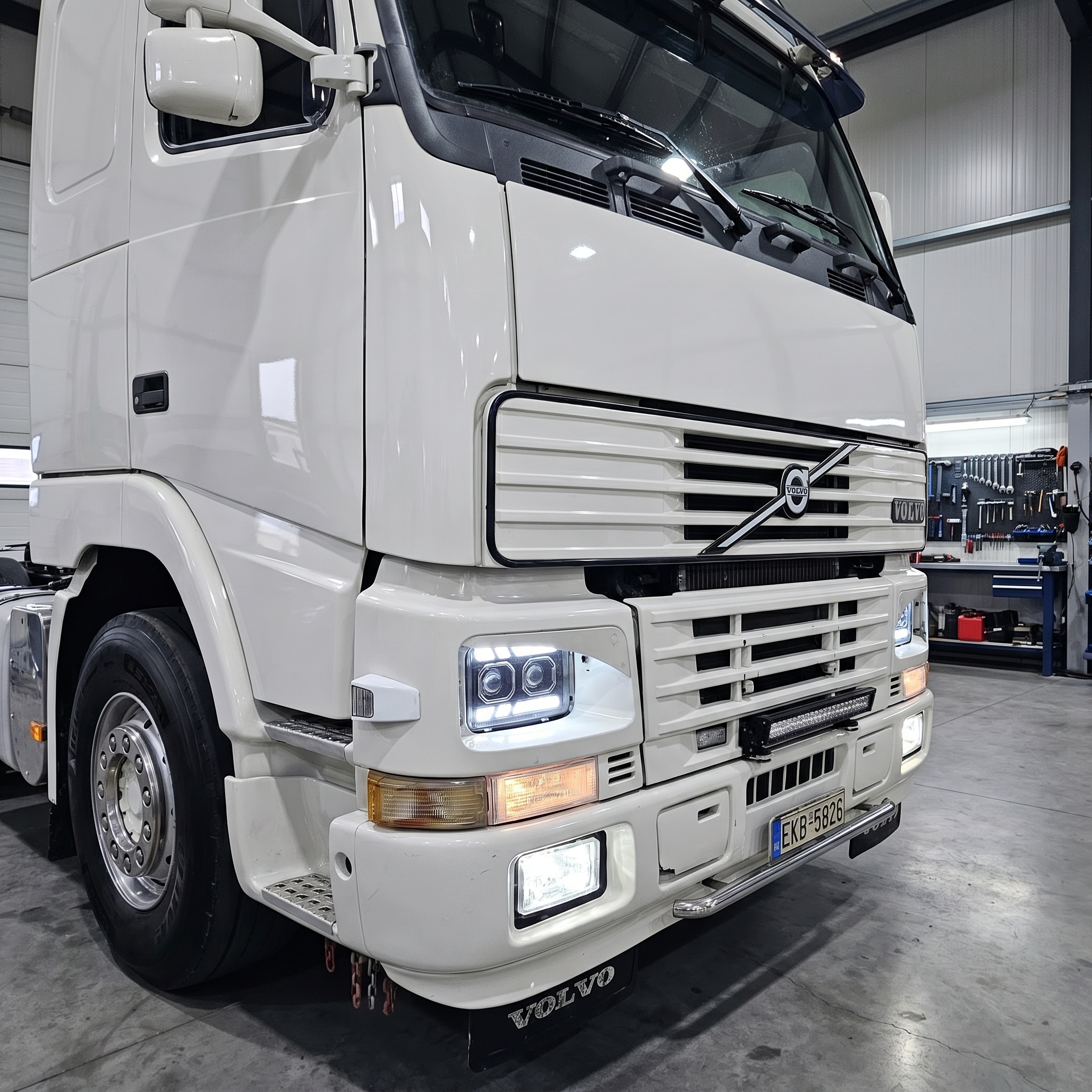 Volvo FH1/FM1 LED Headlights